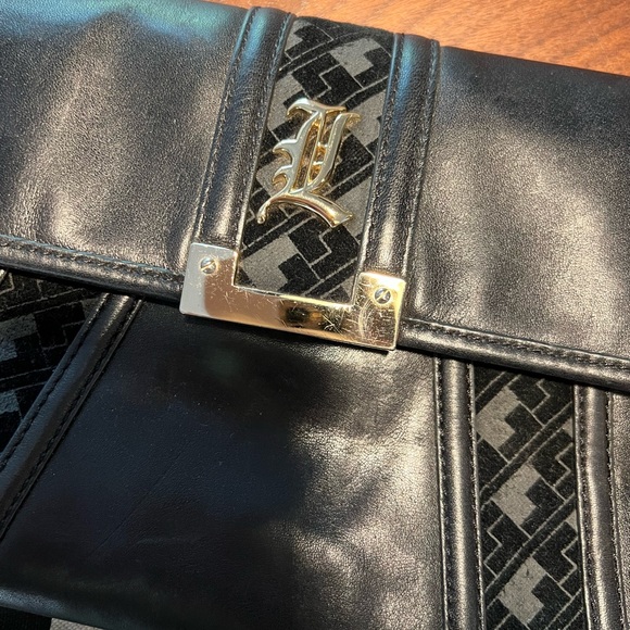 L.A.M.B clutch - Picture 3 of 7